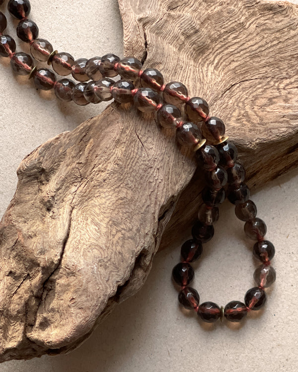 BALANCED HEALING : smoky quartz + agate mala